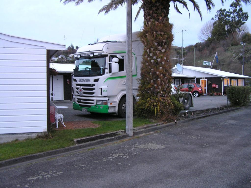 Coachman Motel タイハピ エクステリア 写真